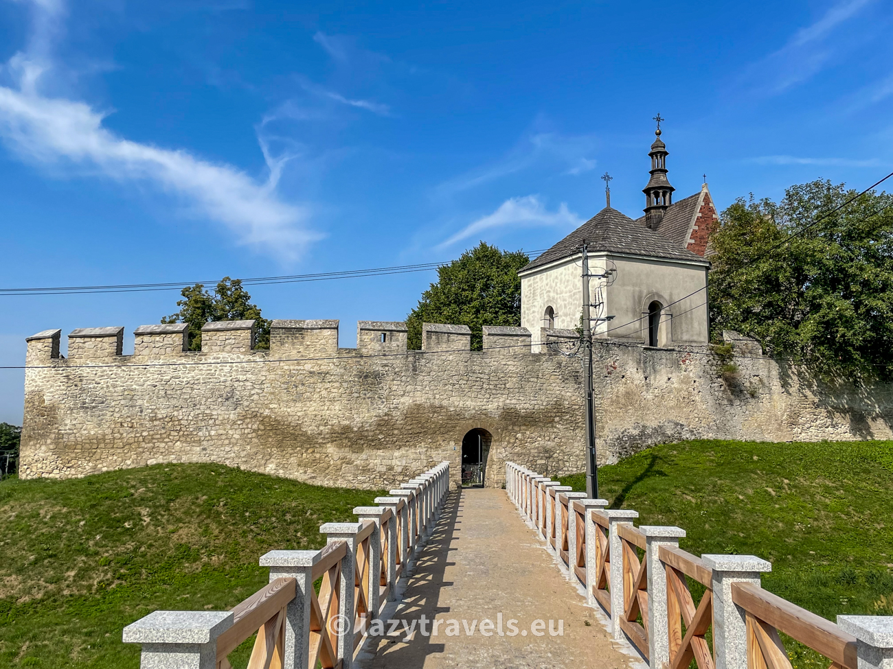 Szydłów - city walls