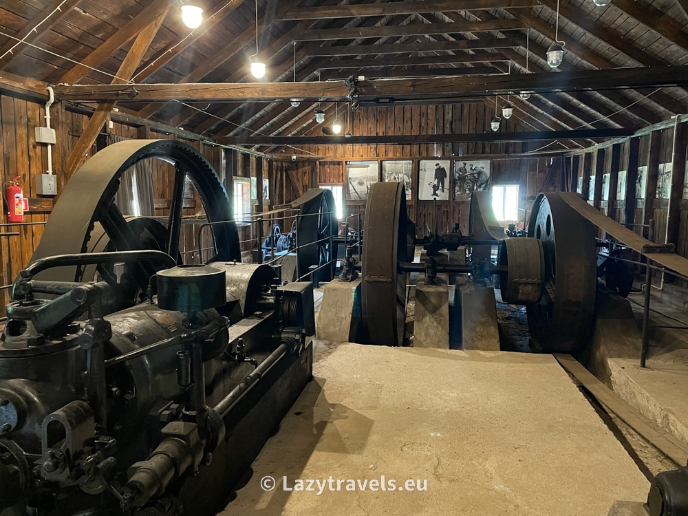 A treadmill for group pumping of wells. The building dates back to the 18th century