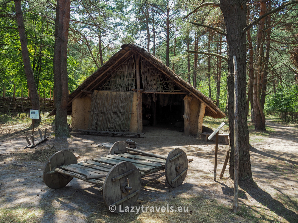 Reconstruction of a vase cart in Bronocice. It is possible that the wheel was invented not only in Mesopotamia Reconstruction of a vase cart in Bronocice. It is possible that the wheel was invented not only in Mesopotamia
