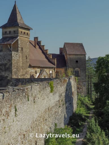 View of the newest part of Ostrožac Castle