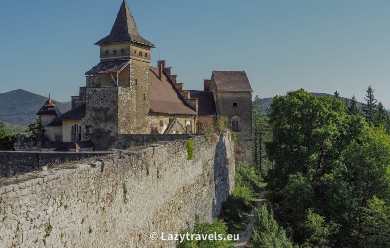 View of the newest part of Ostrožac Castle