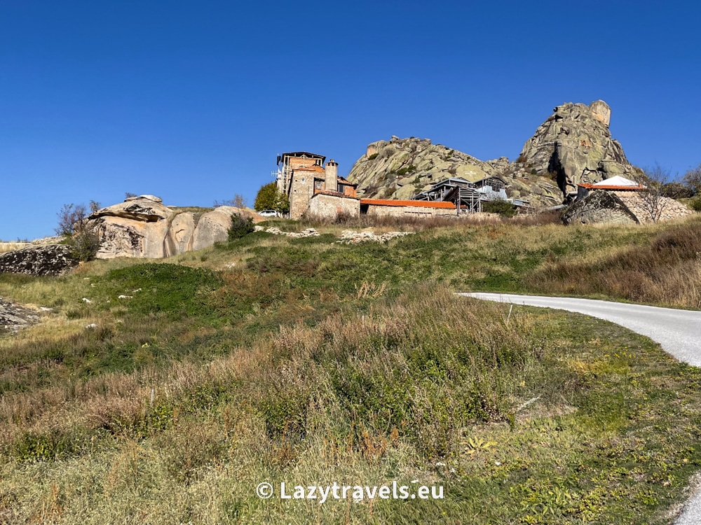 There is a long and steep road leading to the monastery, which can be reached by car. Another option is a fantastic trekking through the mountains