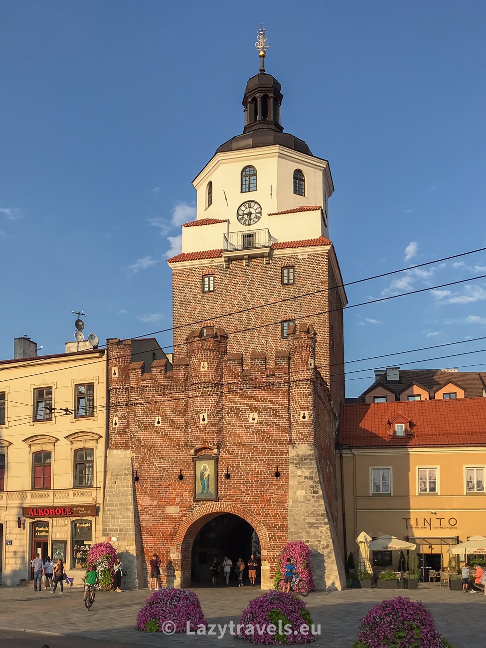 Krakowska Gate – one of two gates that once led to Lublin