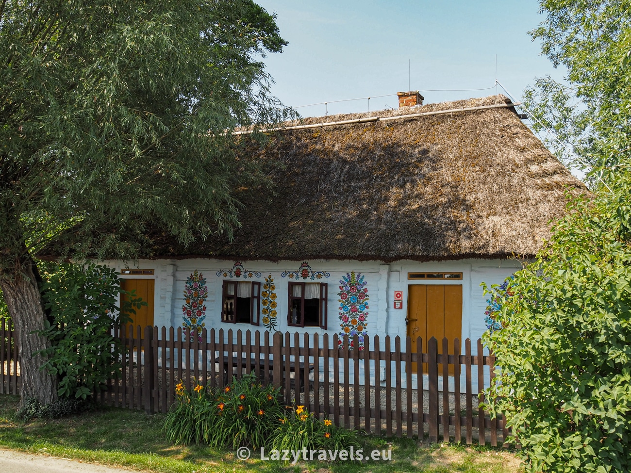 Painted cottage in Zalipie